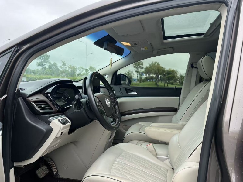 盐城22年别克GL84