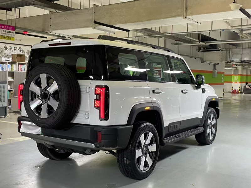 成都25年北京BJ407