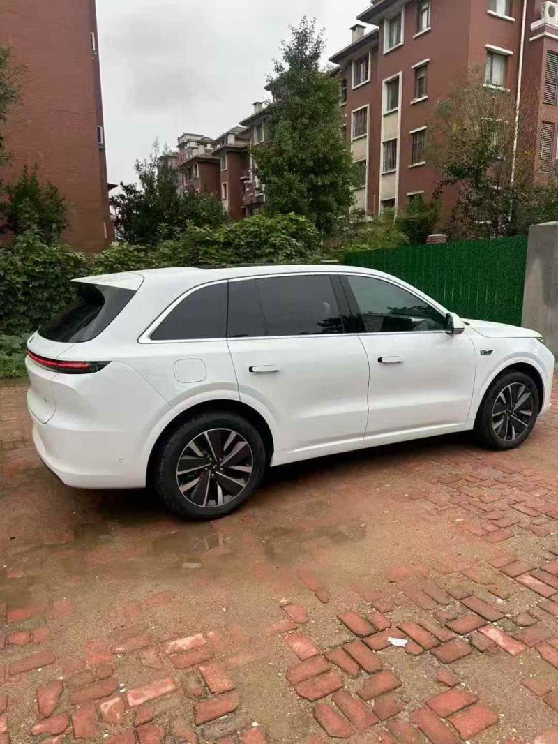 青岛25年理想L68