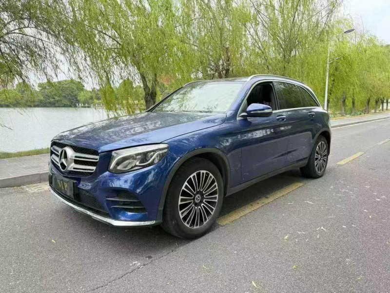 新余19年奔驰GLC3