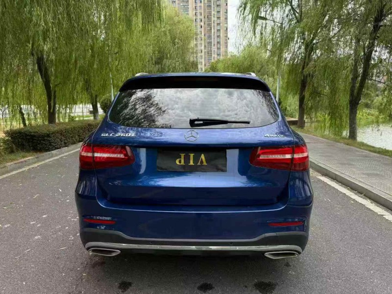 新余19年奔驰GLC9