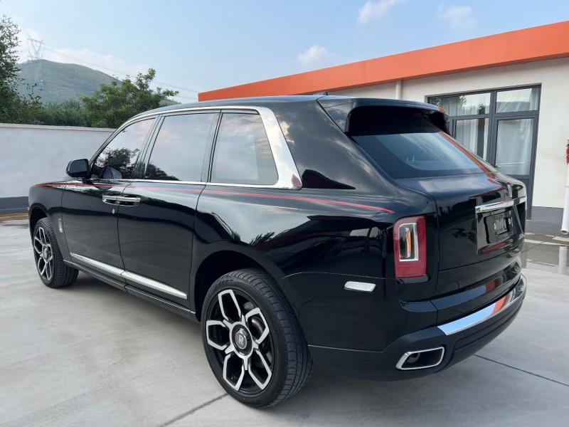 唐山23年劳斯莱斯库里南7