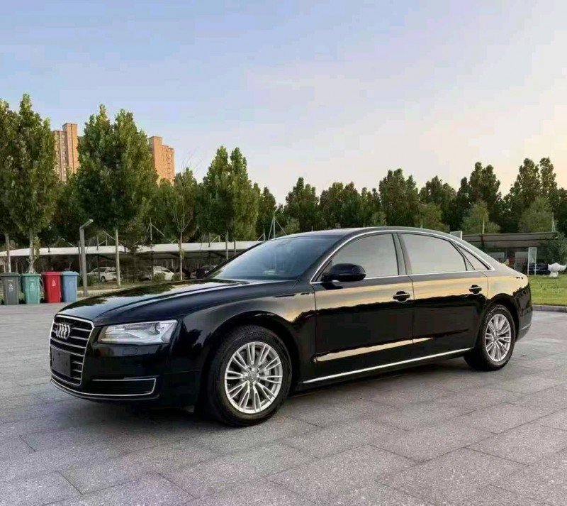 无锡15年奥迪A8L3