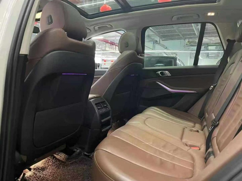 深圳19年宝马X56