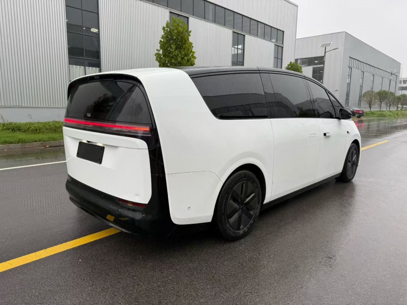 徐州24年理想mega7