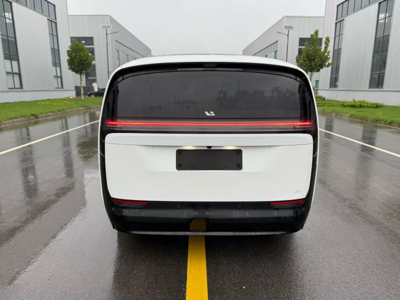 徐州24年理想mega9