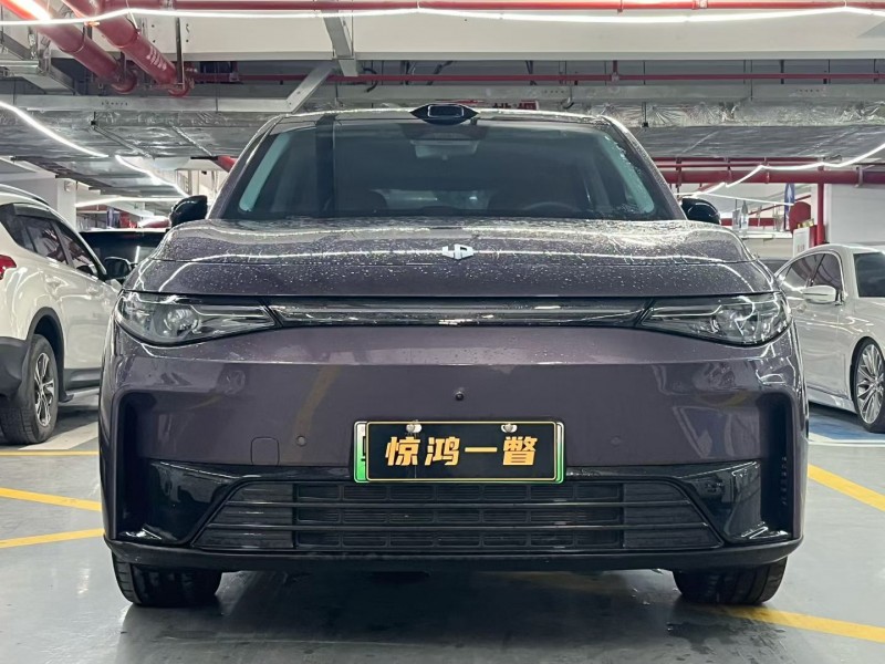 深圳25年零跑汽车C101