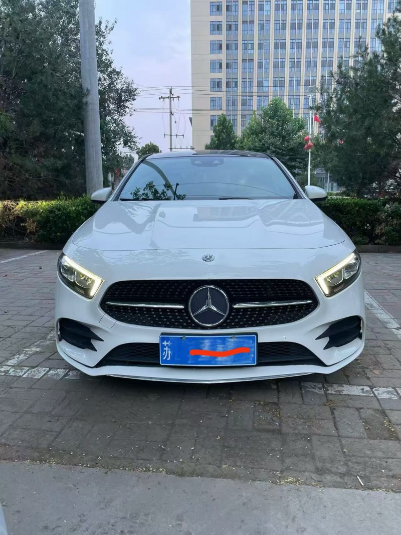 石家庄19年奔驰A1