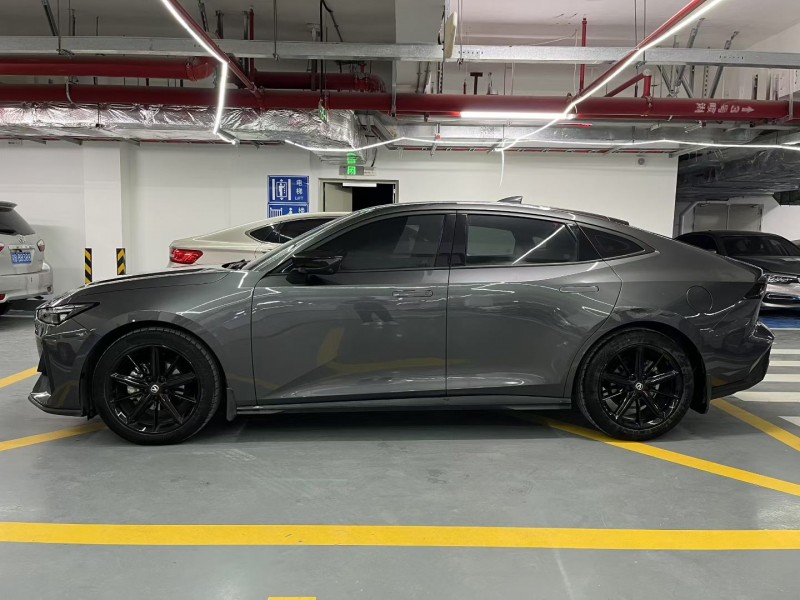 深圳23年长安汽车UNI7