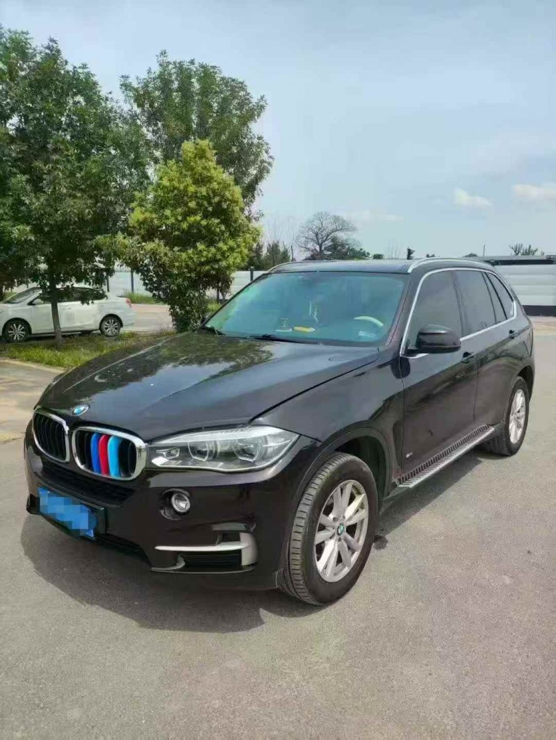 西安17年宝马X52