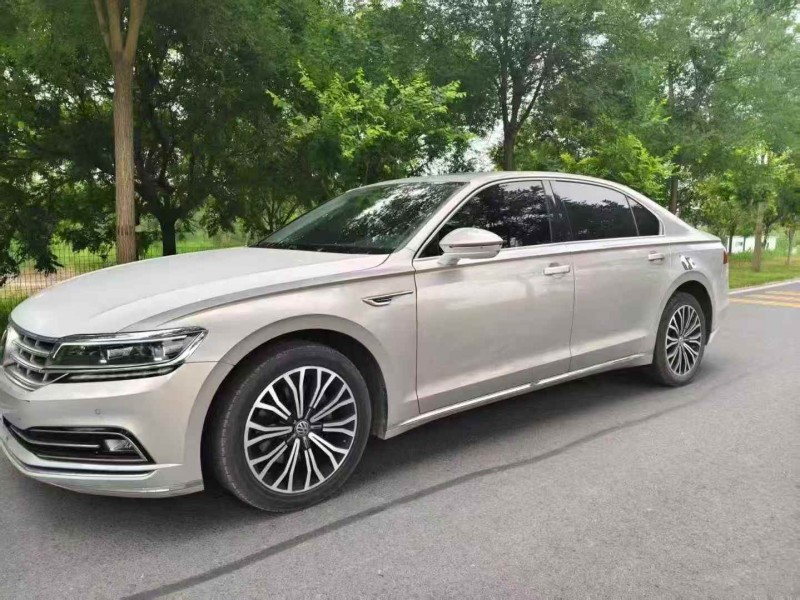 秦皇岛17年大众辉昂3