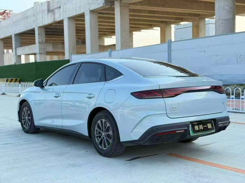 深圳24年比亚迪秦7