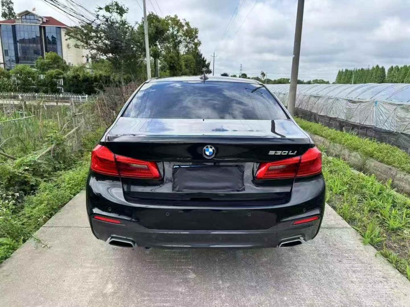 宁波20年宝马5系9