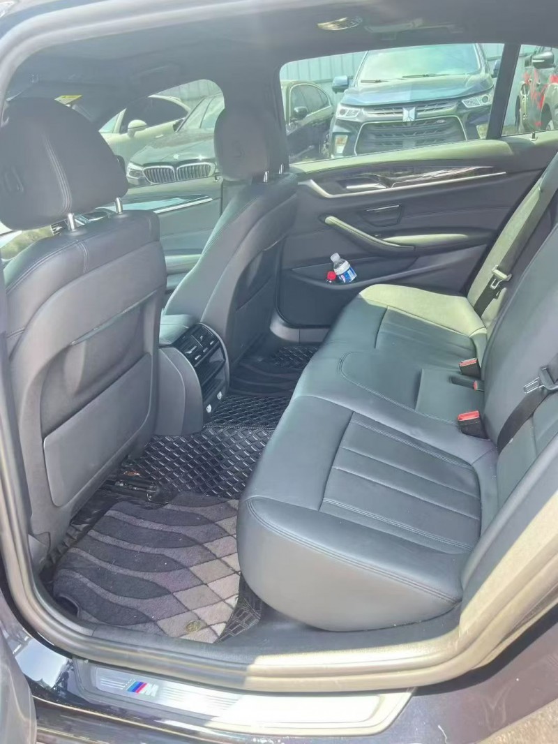 深圳19年宝马5系8