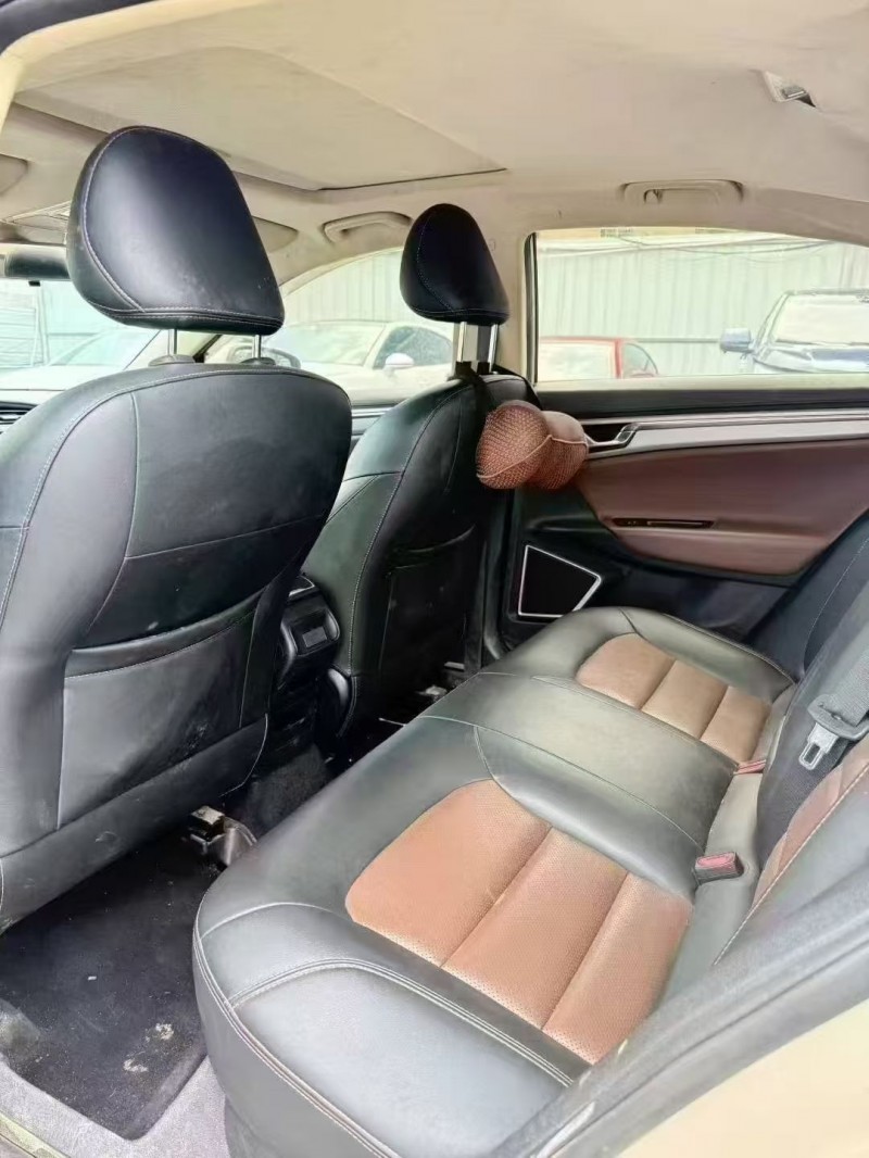 广州20年吉利帝豪6