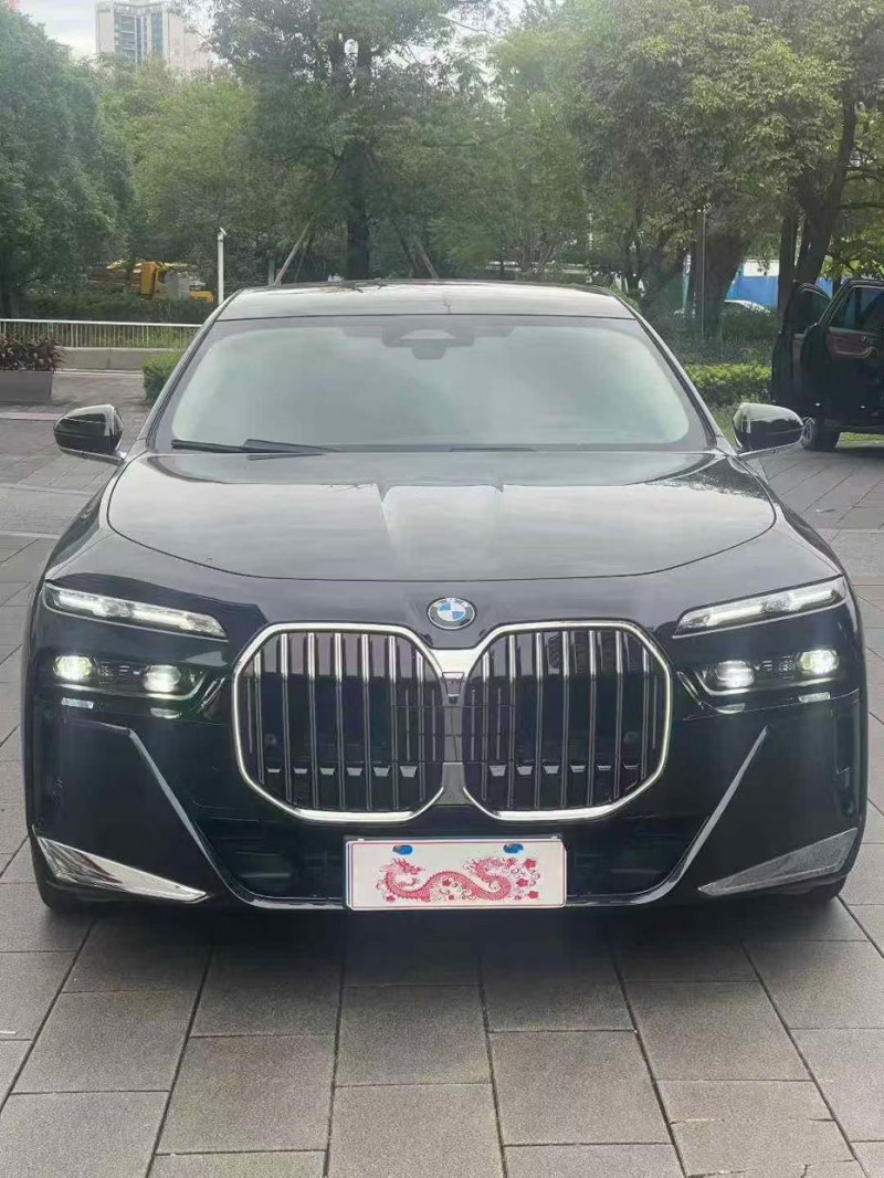 佛山23年宝马7系1