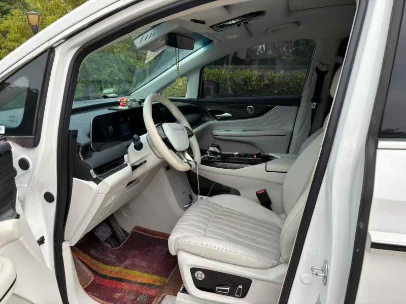 青岛24年东风星海5