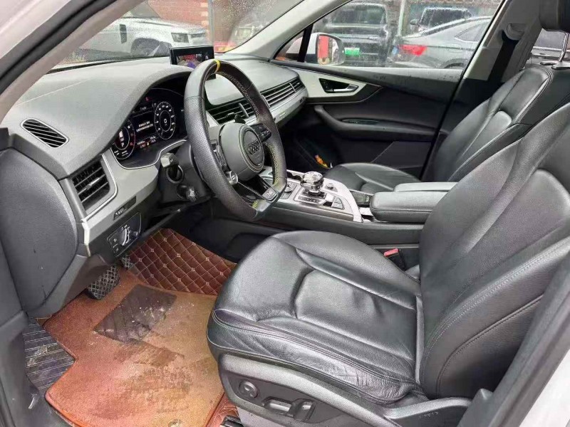 淄博17年奥迪Q75