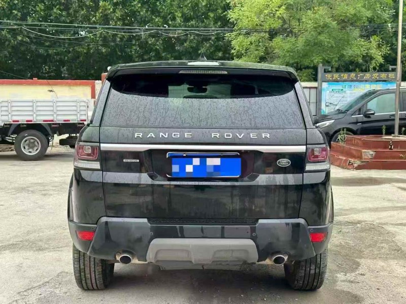 淄博17年路虎揽胜运动9