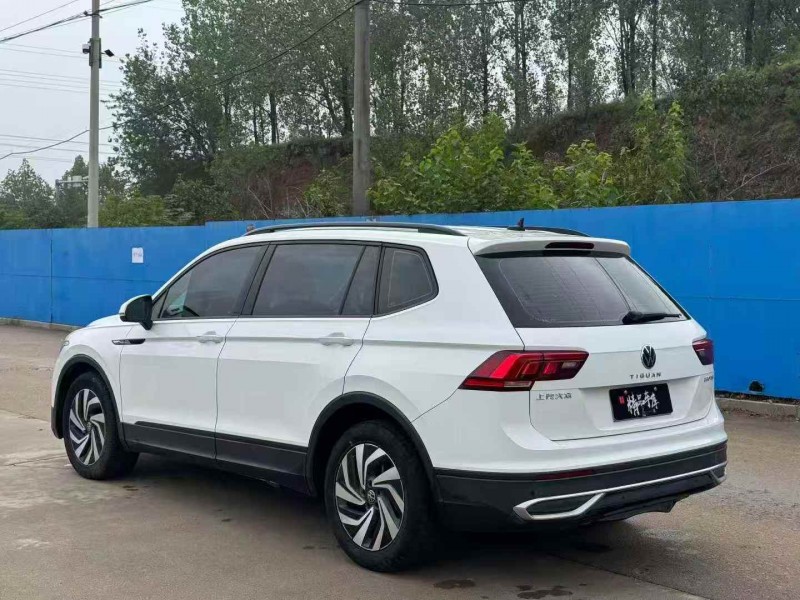 济南22年大众途观8