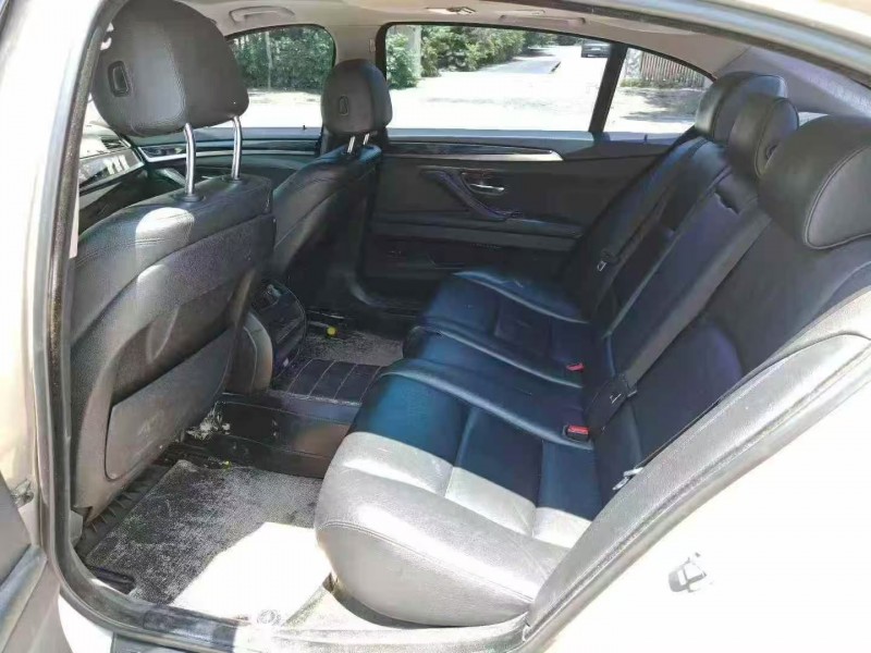 平顶山15年宝马5系4