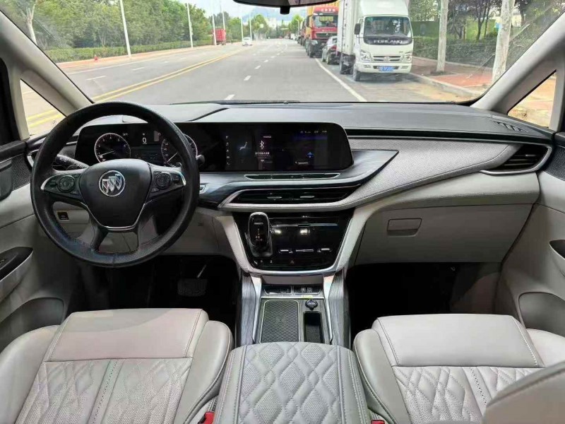 枣庄22年别克GL86