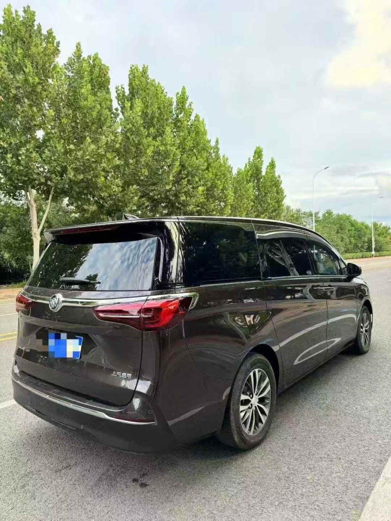 枣庄22年别克GL88