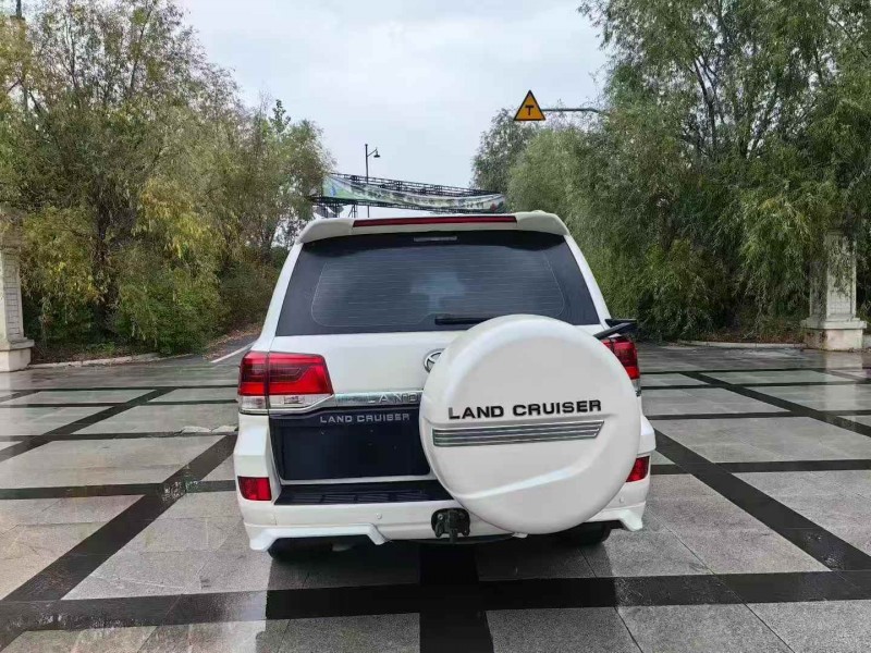 温州15年丰田兰德酷路泽9