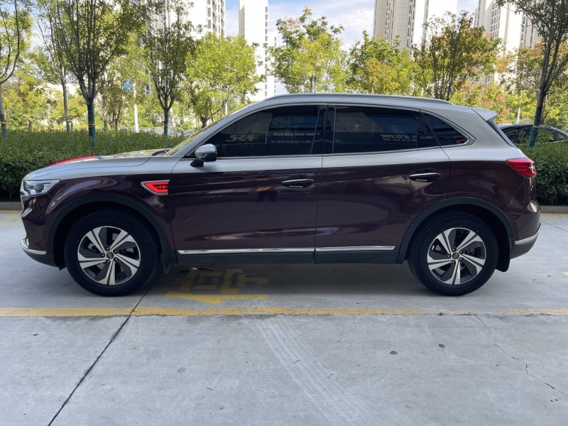 济宁21年红旗HS54