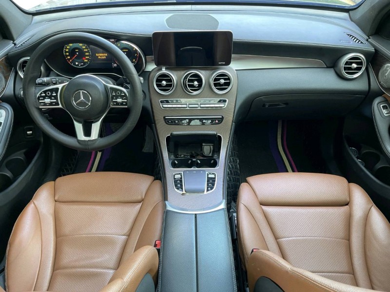 济宁19年奔驰GLC6