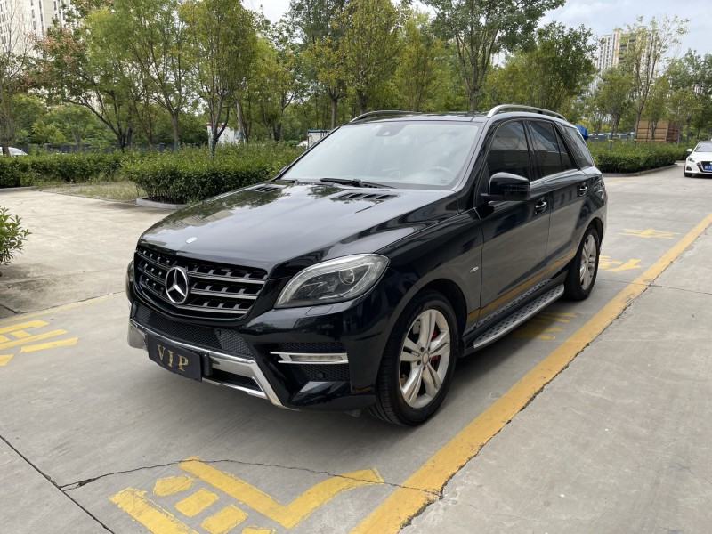 济宁12年奔驰ML3