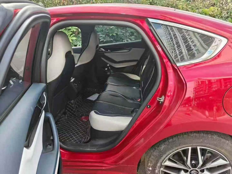 无锡21年比亚迪秦4