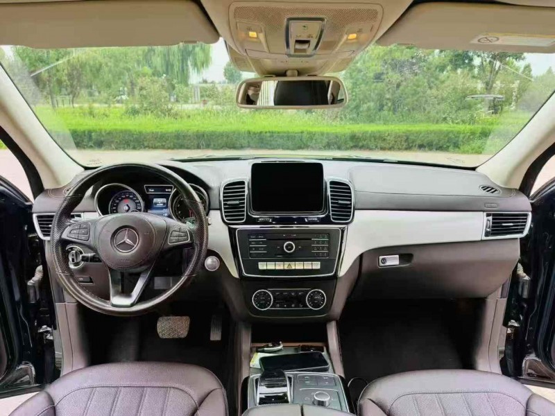 潍坊19年奔驰GLS4