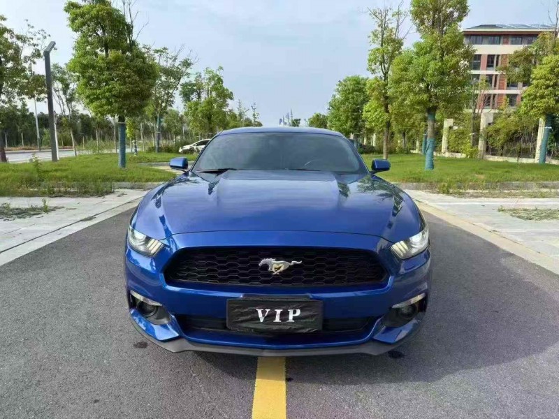 南京18年福特野马1