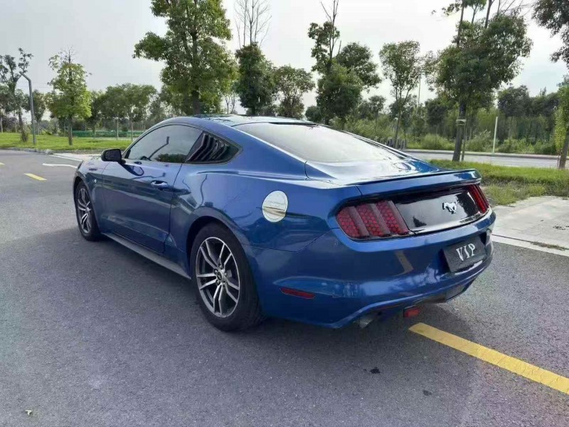 南京18年福特野马7