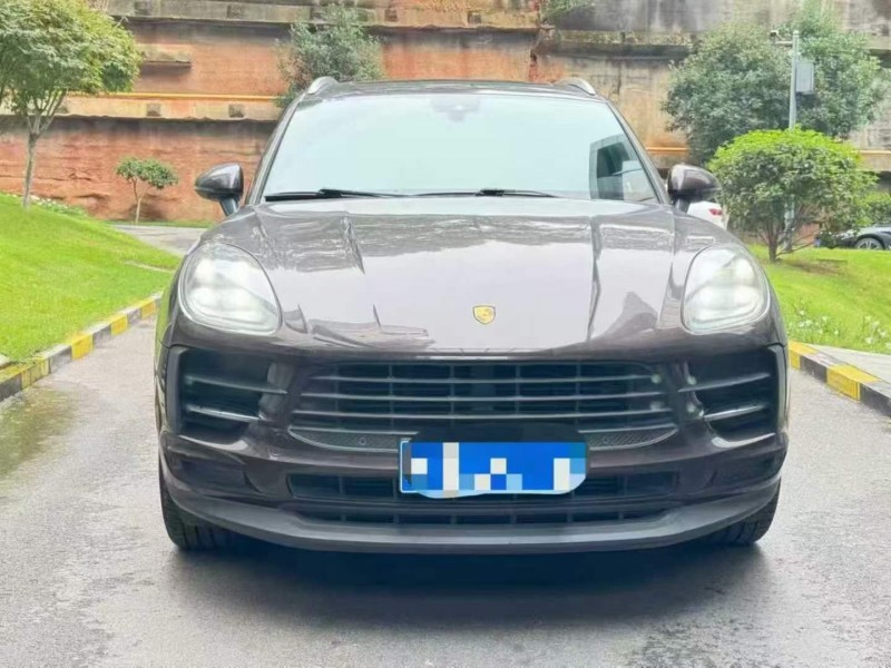 衡阳19年保时捷Macan1