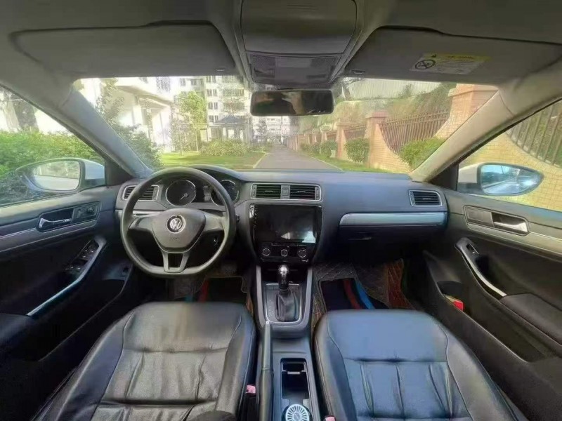 汕头19年大众速腾5