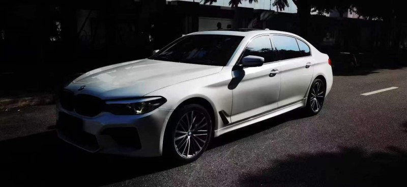 自贡19年宝马5系3