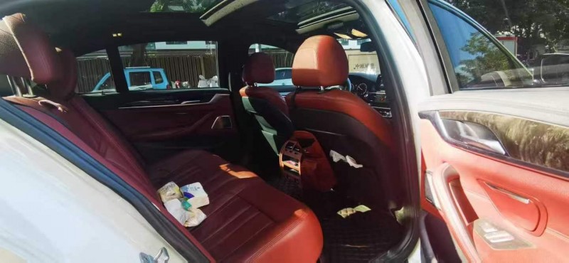 自贡19年宝马5系7