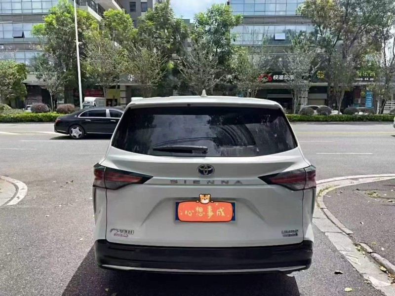 韶关22年丰田塞纳9