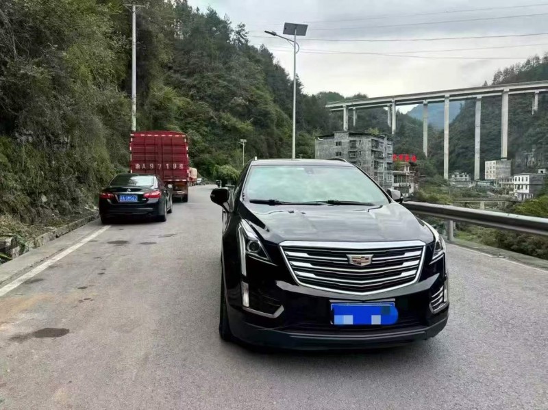 重庆19年凯迪拉克XT53