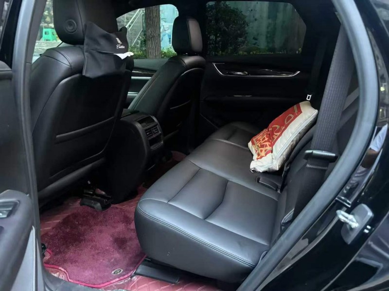 重庆19年凯迪拉克XT56