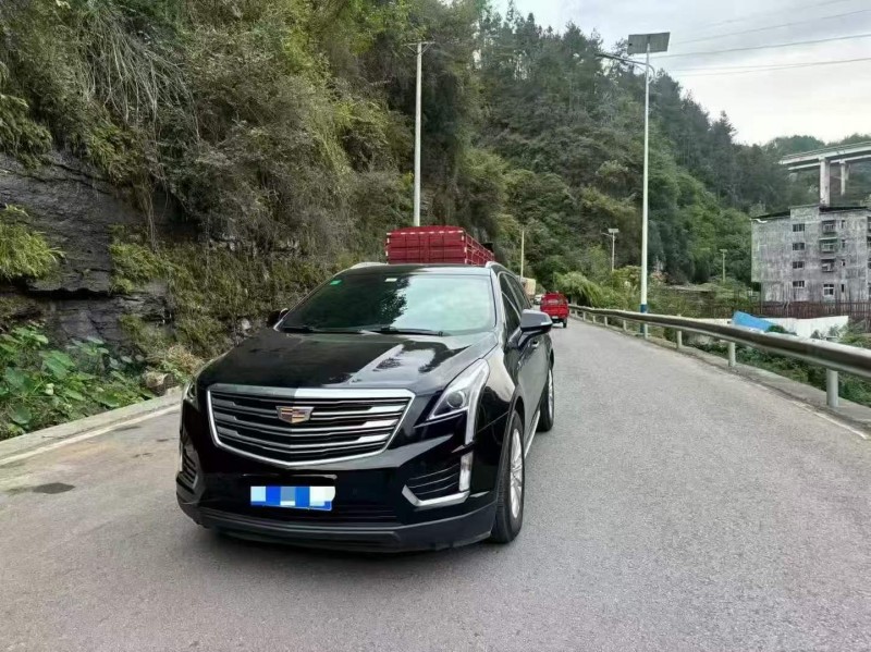 重庆19年凯迪拉克XT57