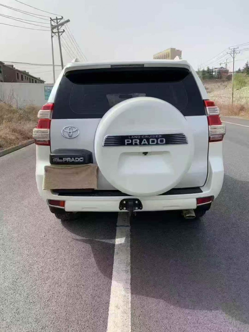 秦皇岛16年丰田普拉多9