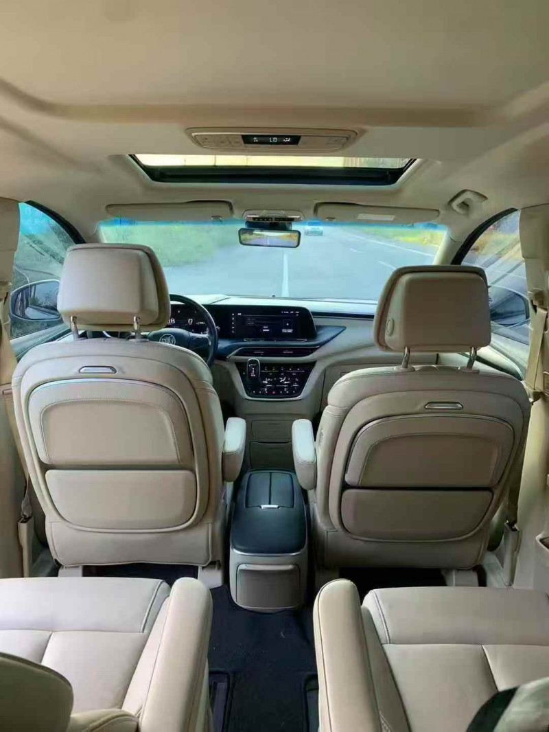 唐山22年别克GL84