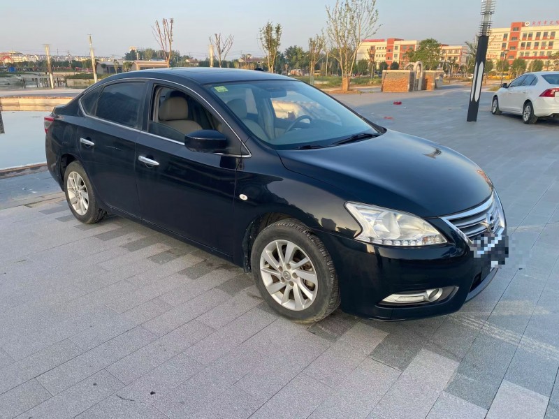 菏泽14年日产轩逸2