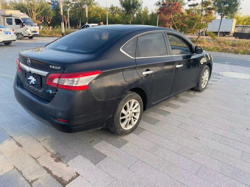 菏泽14年日产轩逸8