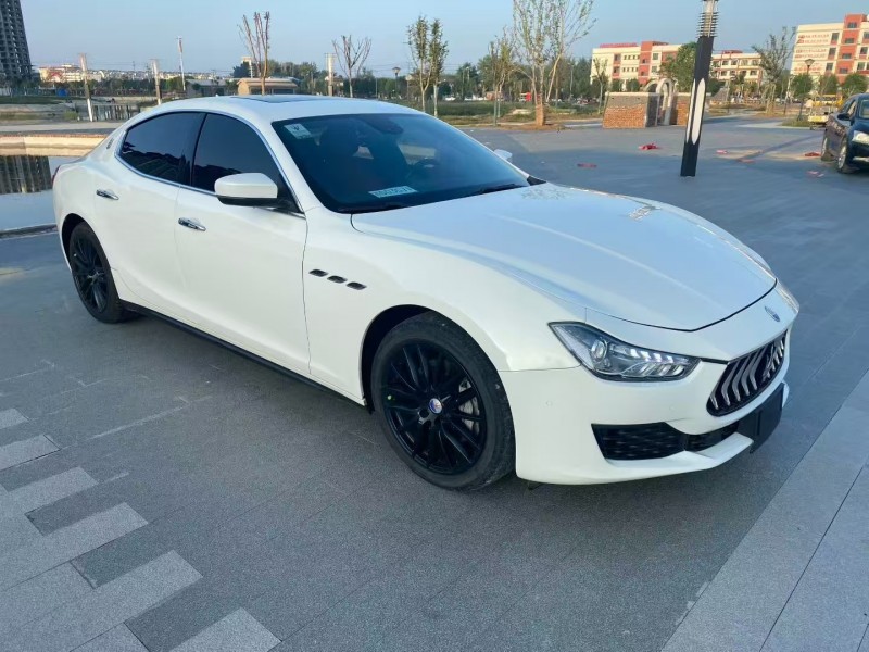 菏泽17年玛莎拉蒂Ghibli3