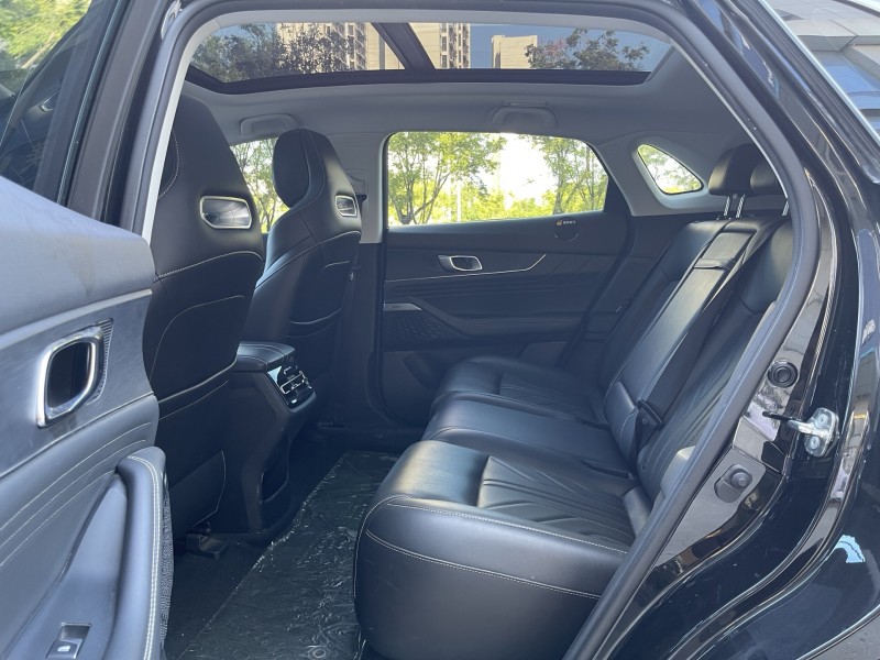 济宁24年长安汽车UNI4