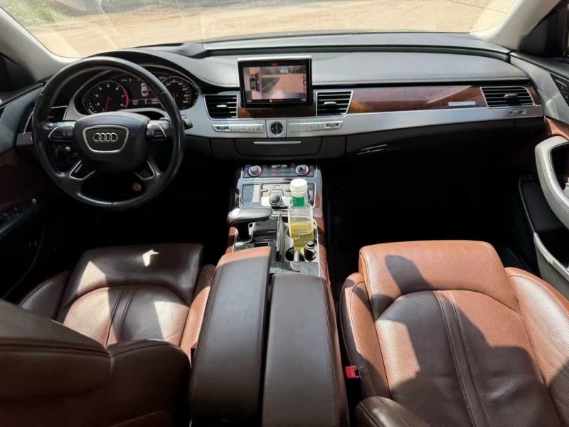 菏泽18年奥迪A8L6